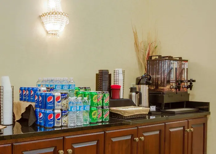 Pear Tree Inn St Louis Convention Center