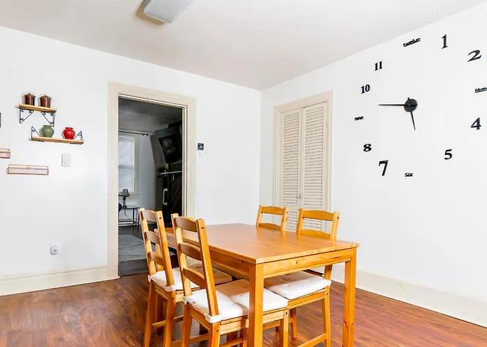 1 Bedroom - Parking - Amazing View Nearby!