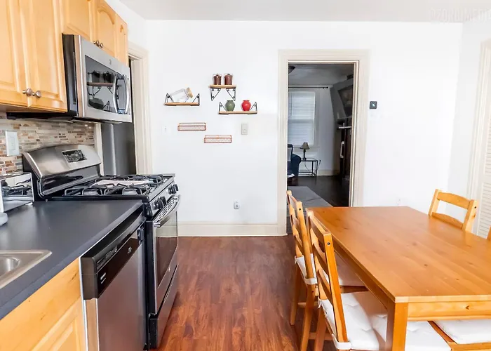 1 Bedroom - Parking - Amazing View Nearby!