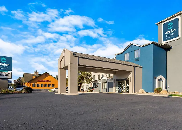 Clarion Pointe Sevierville-Pigeon Forge