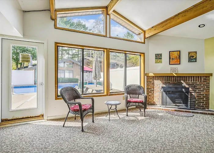 Cedarbrook Junior Suite 21416