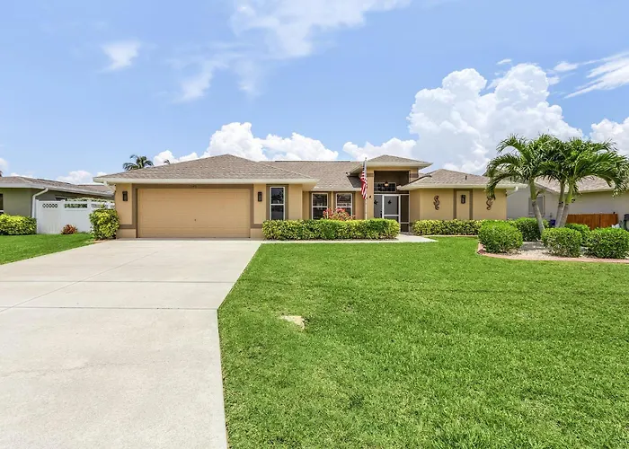 Bikes, Kayaks, Poker, Shuffleboard, Gulf Access, Heated Pool - Comfort On The H2O - Roelens