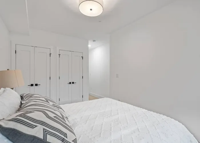 Capitol View 3 Dc Penthouse With Rooftop View Free Parking And Wifi Wifi