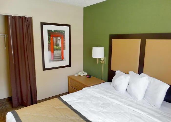 Extended Stay America Select Suites - Providence - Airport