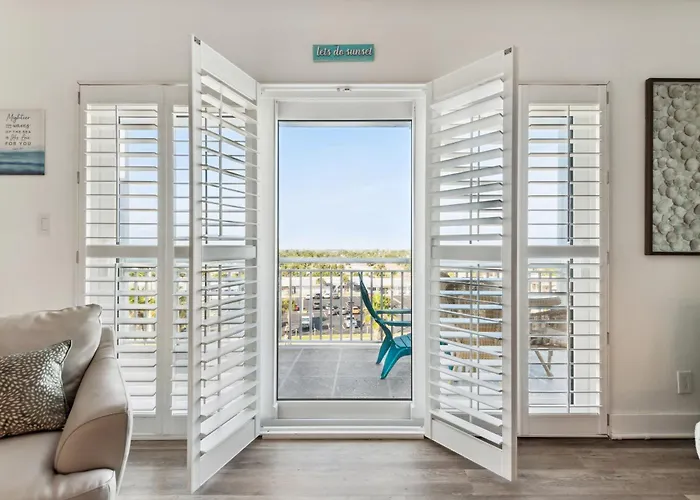 Oceanfront Beach House, Satellite Beach