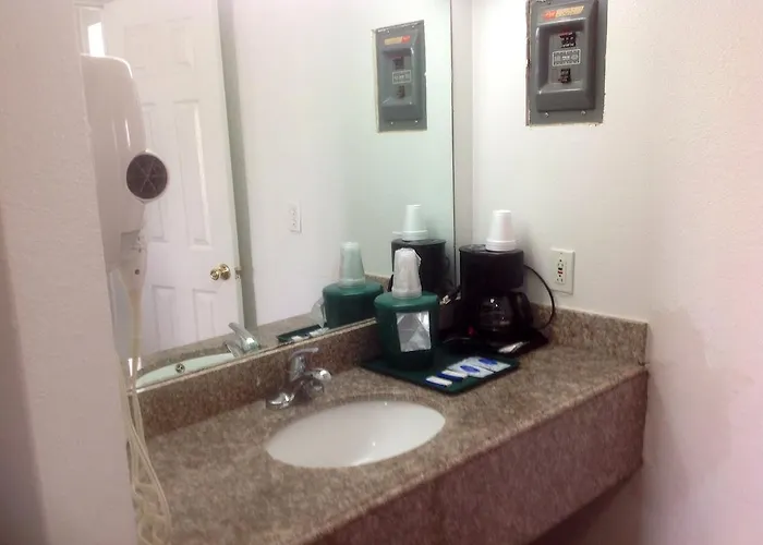 Hamilton Inn