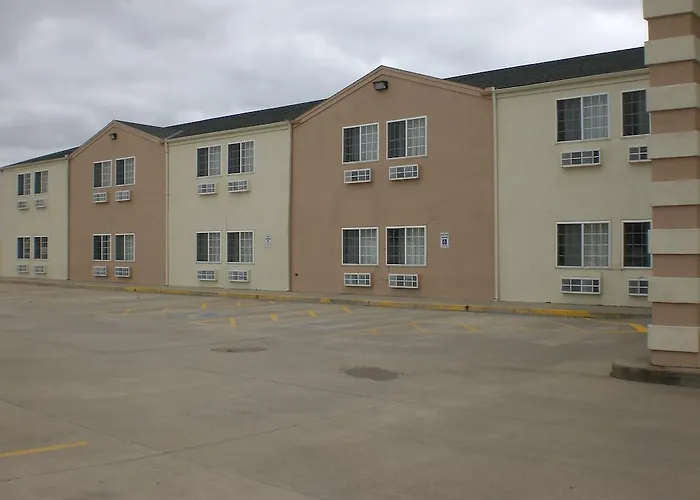 Days Inn By Wyndham Butler