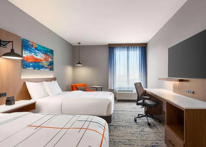 La Quinta Inn & Suites By Wyndham Mount Laurel Moorestown