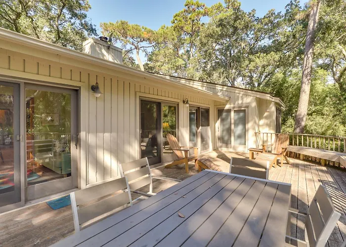 Spacious Kiawah Island Home W/ Deck, Walk To Beach