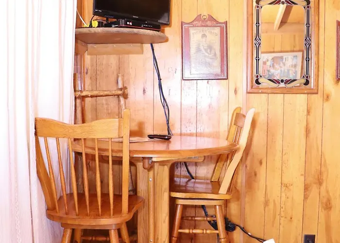 Stampede Cabin 3