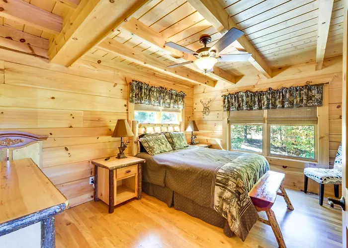 Blue Ridge Mountain Gem W/ Deck & Community Perks