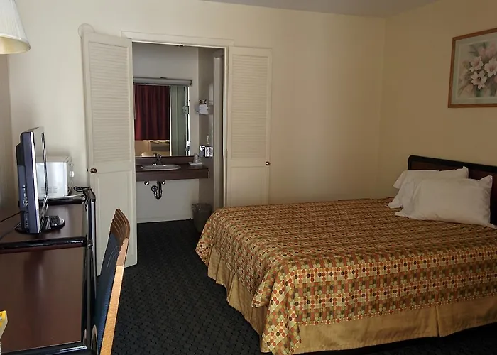Economy Inn Toledo-Perrysburg