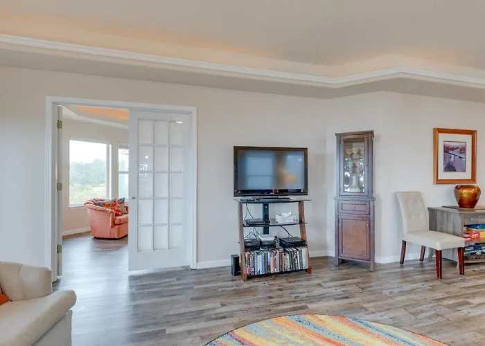 Oceanside Beach Home W/ 180-Degree Views!