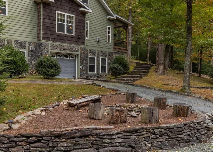 Simply Bearadise - Powder Horn Mountain