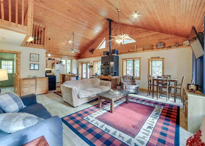 Paradise Cottage: Trail Access Nearby