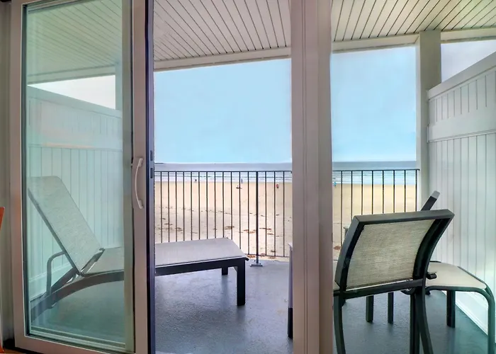 Atlantic Oceanfront Hotel, Wells Beach