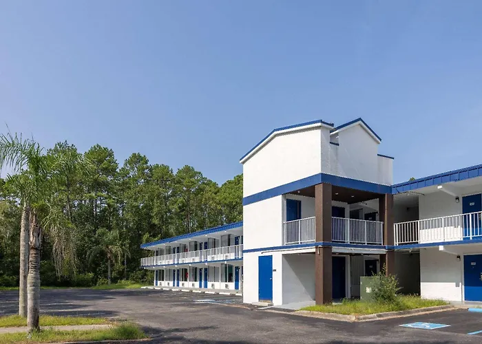 Travelodge By Wyndham Kingsland Ga