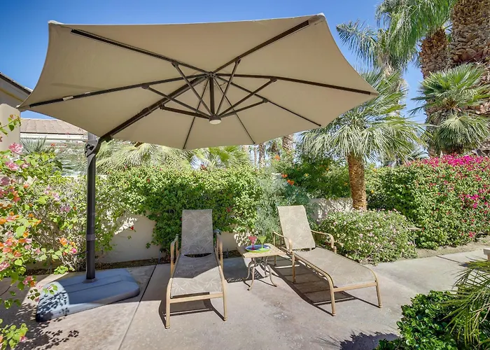 La Quinta Home On Golf Course With Pool And Hot Tub