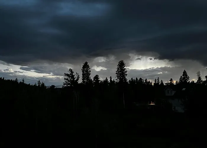 Meandering Moose Apartment Vacation Rental