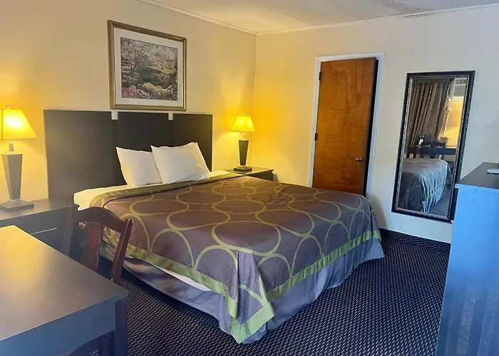 Budget Host Inn