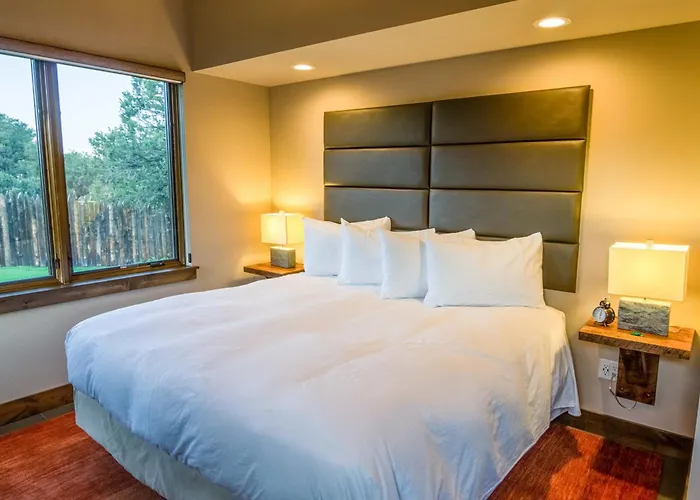 Royal Gorge Cabins