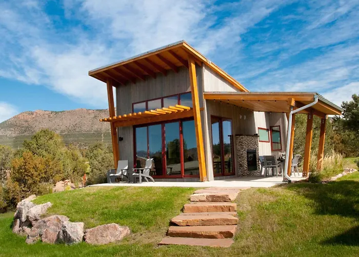 Royal Gorge Cabins