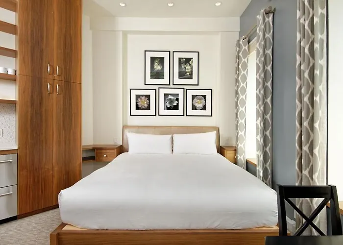 Independence Square 212, Studio With Beautiful Finishes. A+ Location In Downtown Aspen