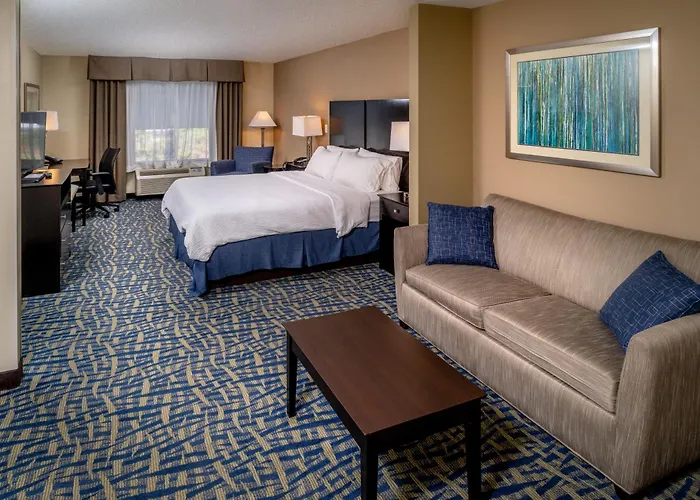 Holiday Inn Express & Suites Lebanon By Ihg