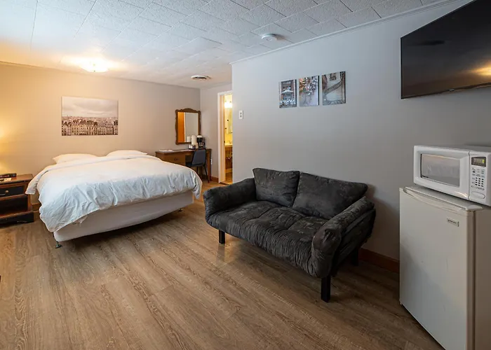 Star Gate Motel