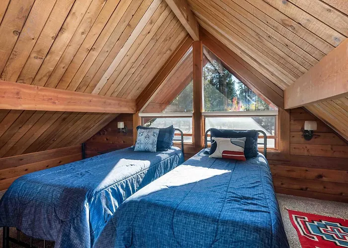 Dog Friendly, Across From Tubing/Sharc, Nectar Bed