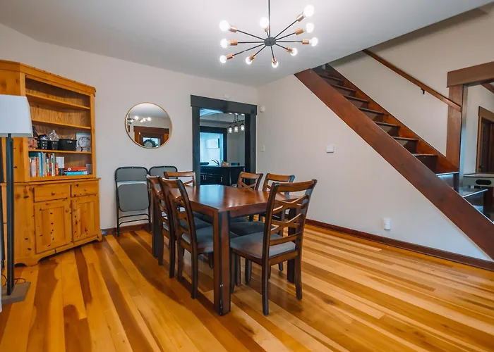 Downtown Escape Great For Large Families & Groups