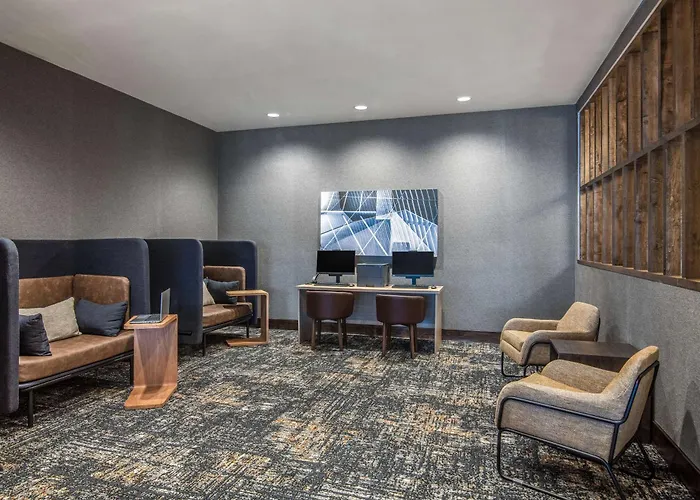 Hyatt Place Newark-Silicon Valley