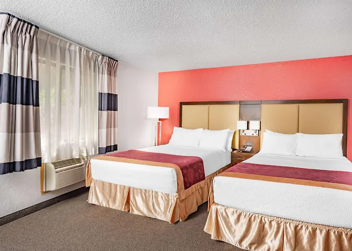Ramada By Wyndham Keystone Near Mt Rushmore