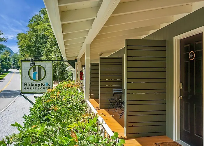 Hickory Falls Inn
