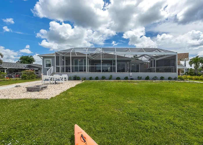 Heaven Found! Stunning River Views & Pool - Villa Island Sunset - Roelens Vacations