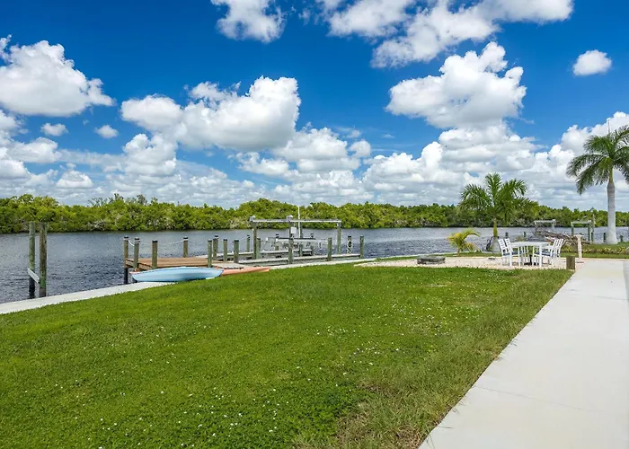 Heaven Found! Stunning River Views & Pool - Villa Island Sunset - Roelens Vacations