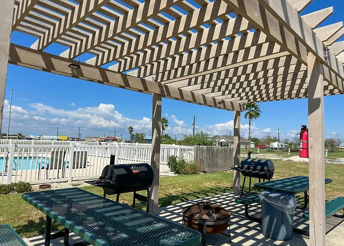 Coastal Bend At Seadrift, Motel & Rv Park