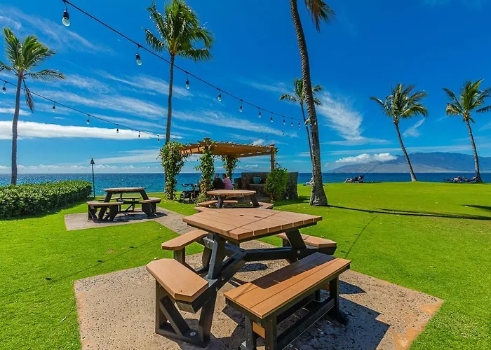 Enjoy Your Oceanside Dream At Kihei Surfside