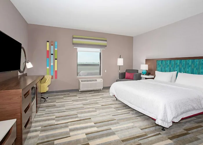 Hampton Inn & Suites Watsonville