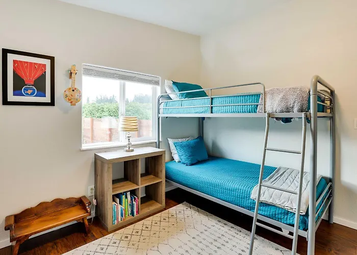 Serene Sequim Retreat W/ Deck: Pets Welcome!