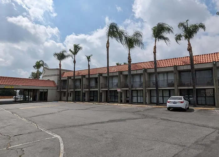 Valley Inn