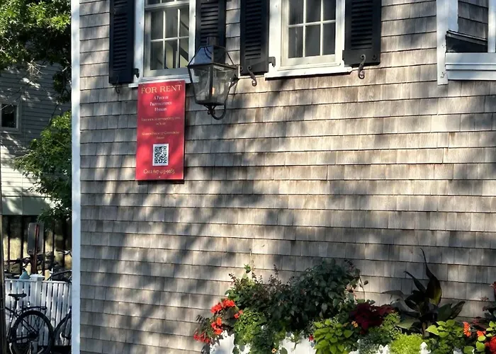 Martin House 157