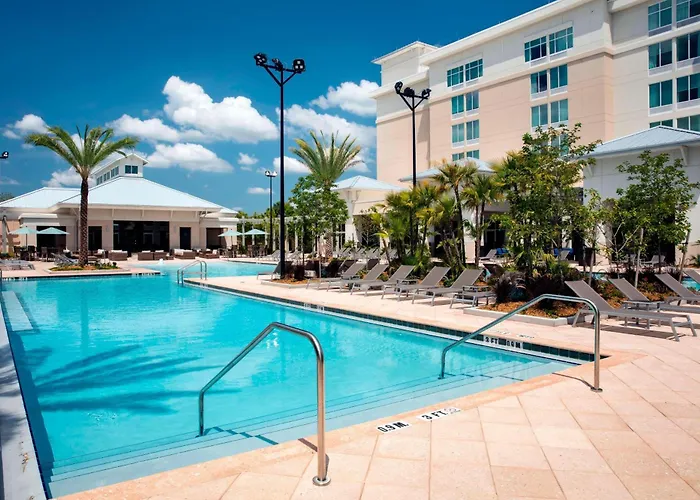 Springhill Suites By Marriott Orlando At Flamingo Crossings Town Center-Western Entrance