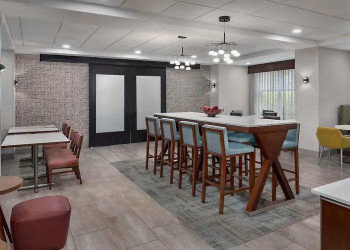 Hampton Inn Birmingham I-65/Lakeshore Drive