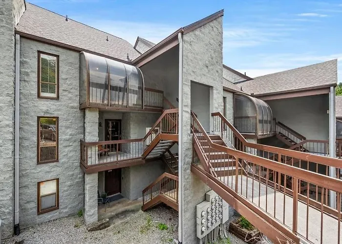 Views & Fireplace - Minutes To Gburg And Ober - Condo
