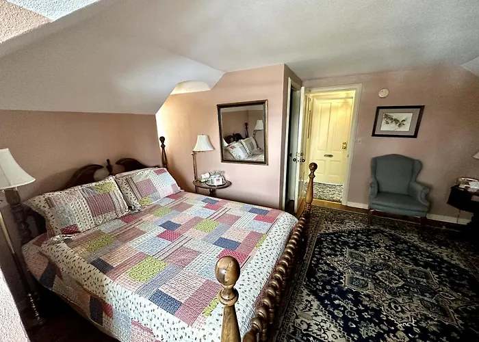 Montague Inn Bed & Breakfast