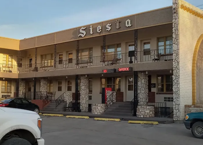 Siesta Motel