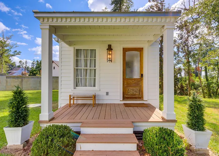 Luxe Fairhope Home W/ Covered Patio: Walk To Bay