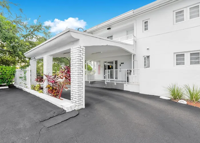 Travelodge By Wyndham Miami Biscayne Bay