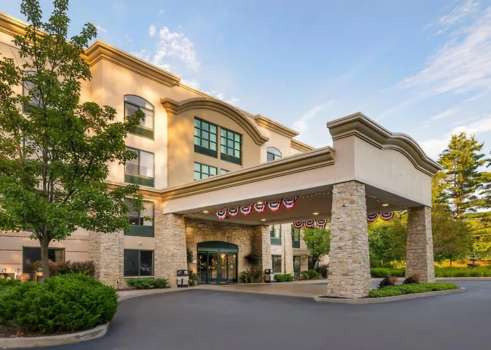 Comfort Inn & Suites Lake George